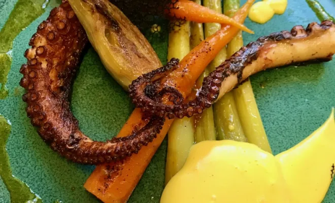 Poulpe Roc grillé à la carte en ce moment , Gavaudun, L'Essentiel